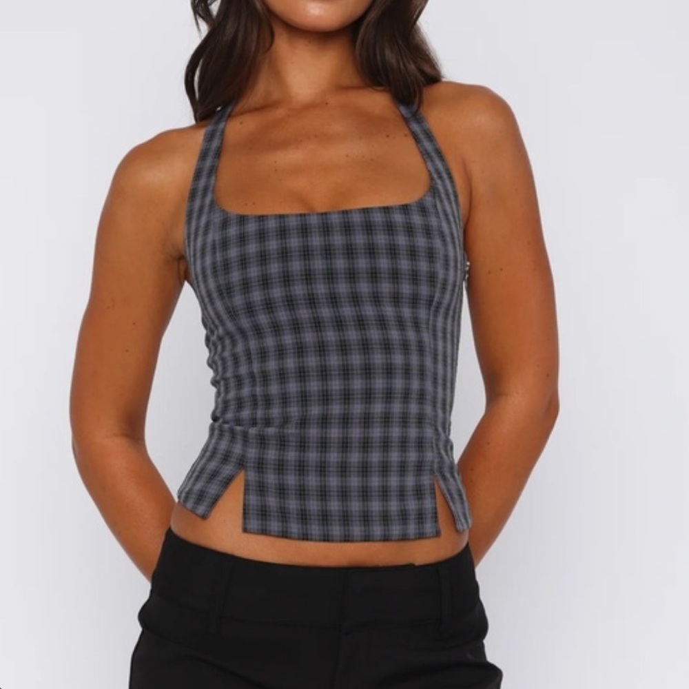 💕🤍 White Fox Boutique 🤍💕 Plaid Don’t Wanna Wait Halter Top Midnight Tartan S